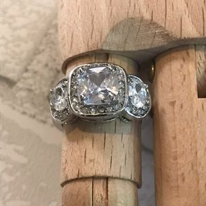 Faux Diamond Silver Tone Cocktail Ring Size 7